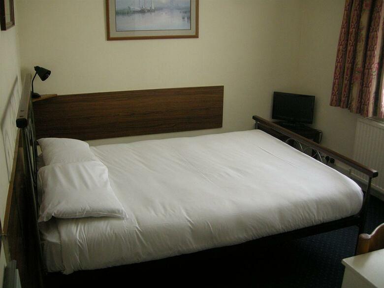 Lancaster Court Hotel