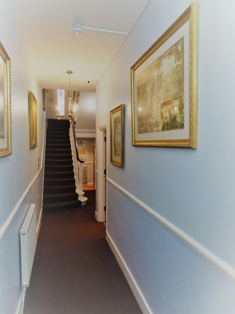 Lancaster Court Hotel