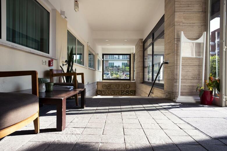 Hotel Oly