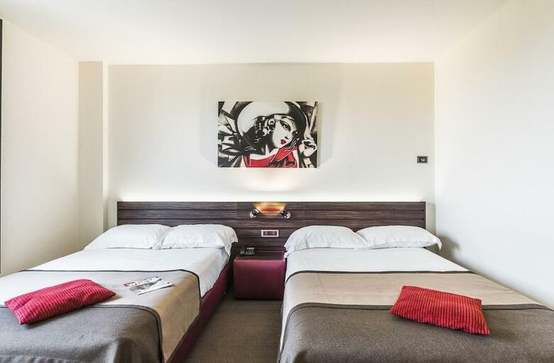 Hotel Antony