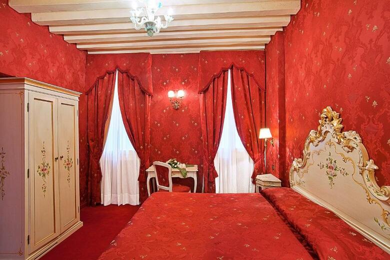 Hotel Graspo De Ua
