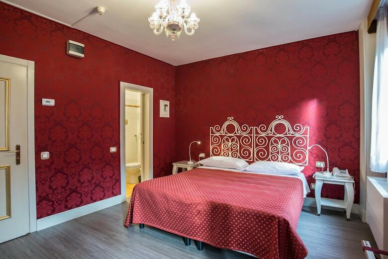 Hotel La Fenice Et Des Artistes