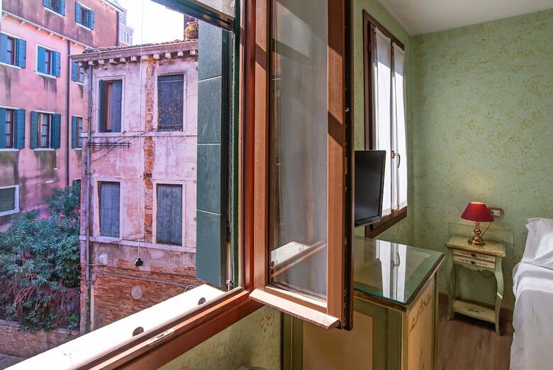 Hotel La Fenice Et Des Artistes