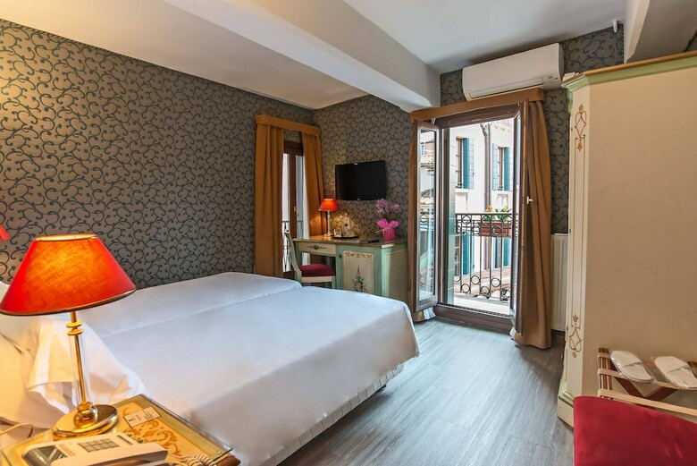 Hotel La Fenice Et Des Artistes
