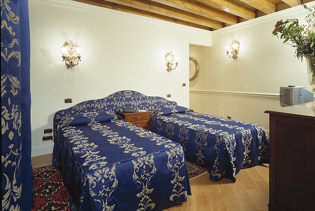 Hotel San Marco Luxury � Torre Dell�orologio Suites