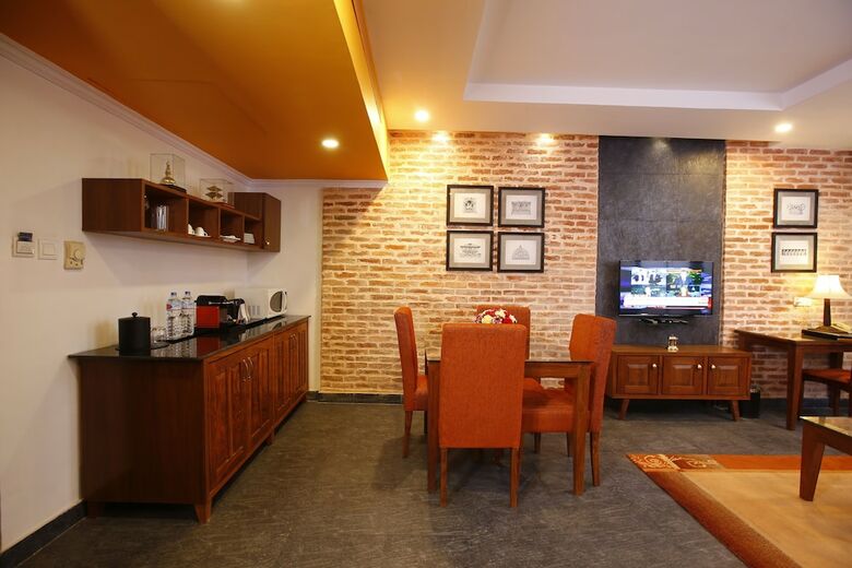 Hotel Royal Singi