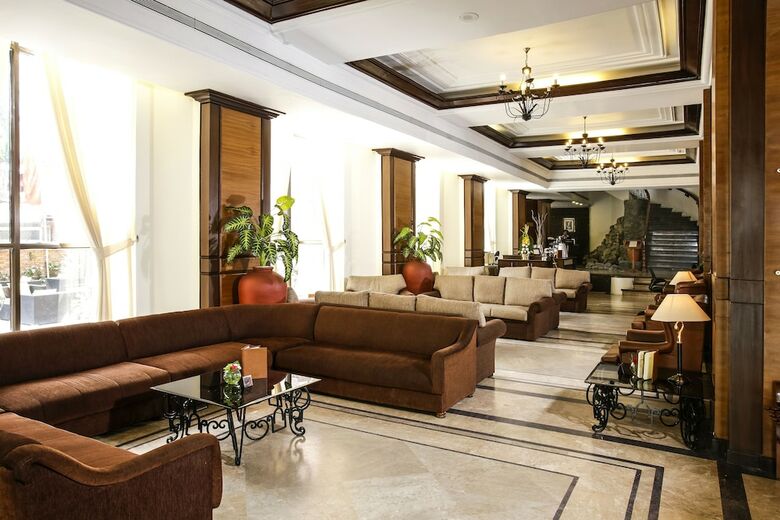 Hotel Royal Singi
