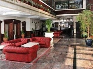 Hotel Carlton