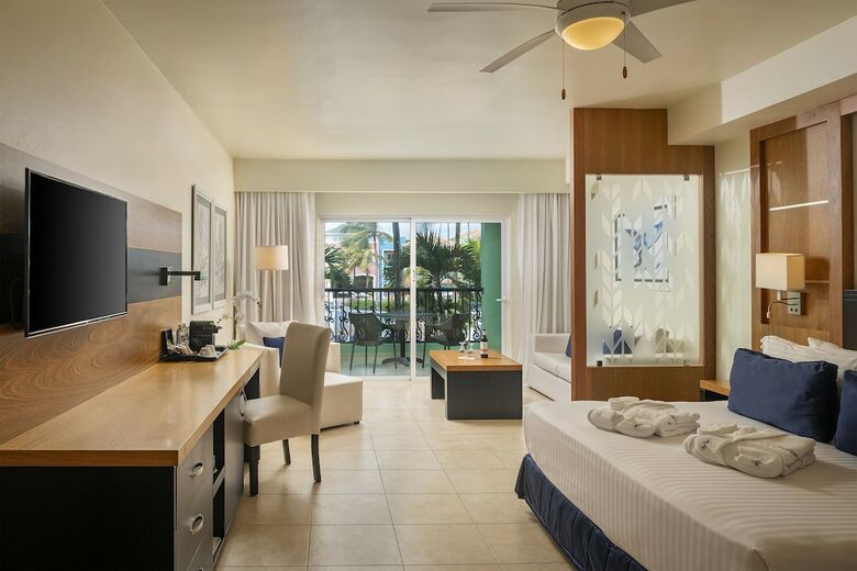 Hotel Ocean Blue & Sand Beach Resort - All Inclusive