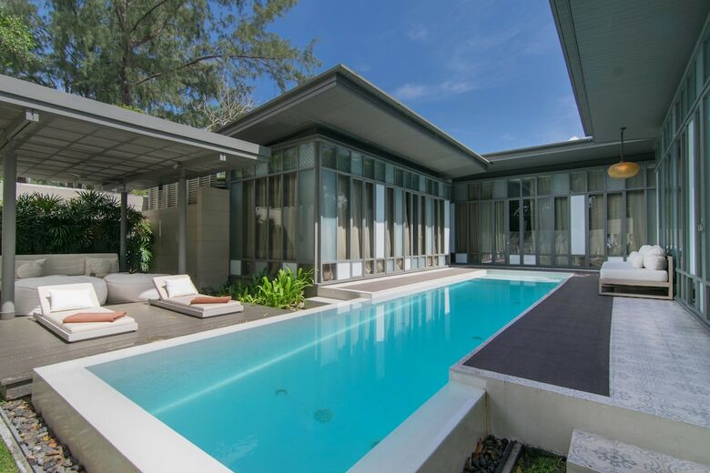Hotel Sala Phuket Resort & Spa