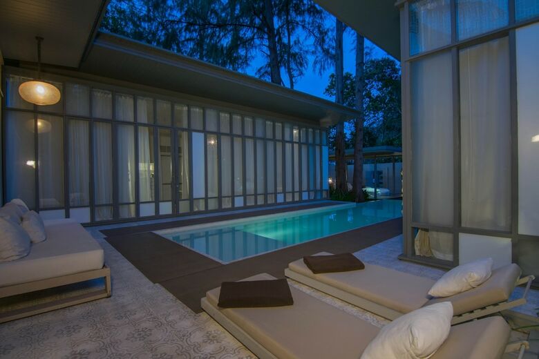 Hotel Sala Phuket Resort & Spa