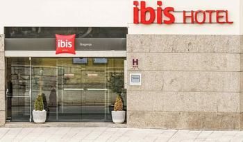 Hotel Ibis Bragan�a (.)