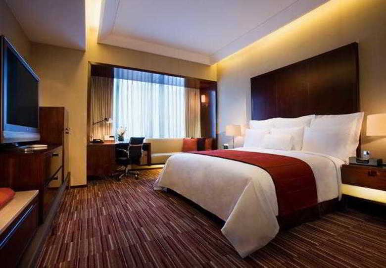 Hotel Renaissance Zhongshan Park