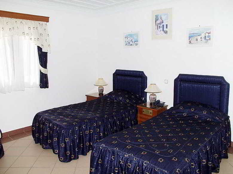 Kalimera Studios & Apartments
