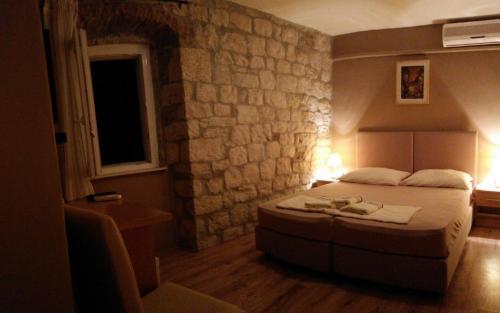 Residencia Carolrooms