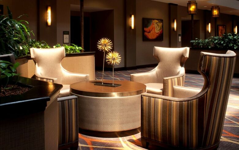 Hotel *embassy Suites Austin - Arboretum*