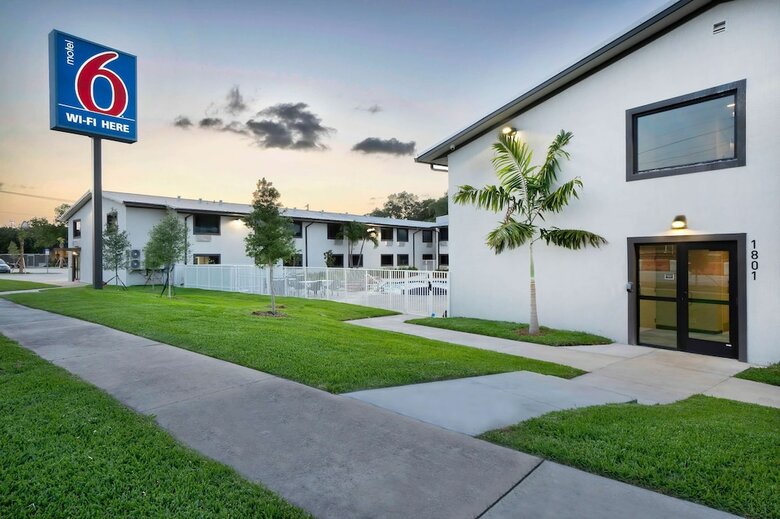 Motel 6 Fort Lauderdale