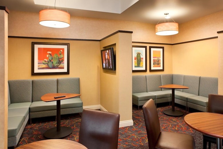 Hotel Residence Inn Hughes Center
