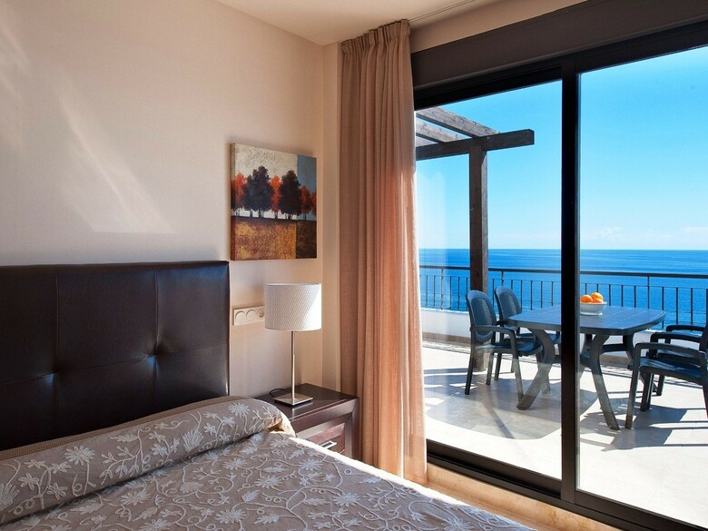 Apartamentos Ol�e Nerja Holiday Rentals By Fuerte Group