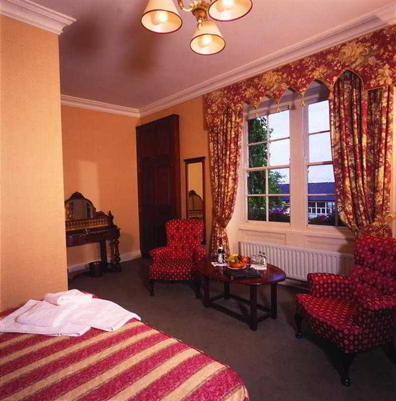 Londonderry Arms Hotel