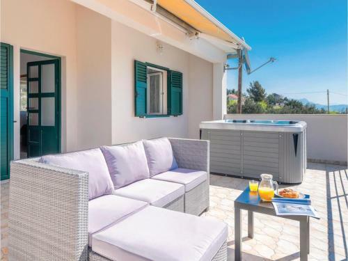 Holiday Home Kastel Stari With Sea View IX