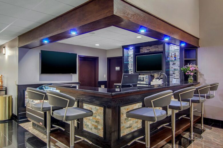 Hotel Comfort Suites Gwinnett Place