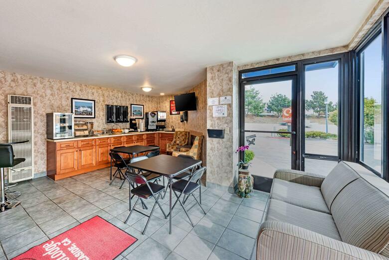 Hotel Econo Lodge Bay Breeze