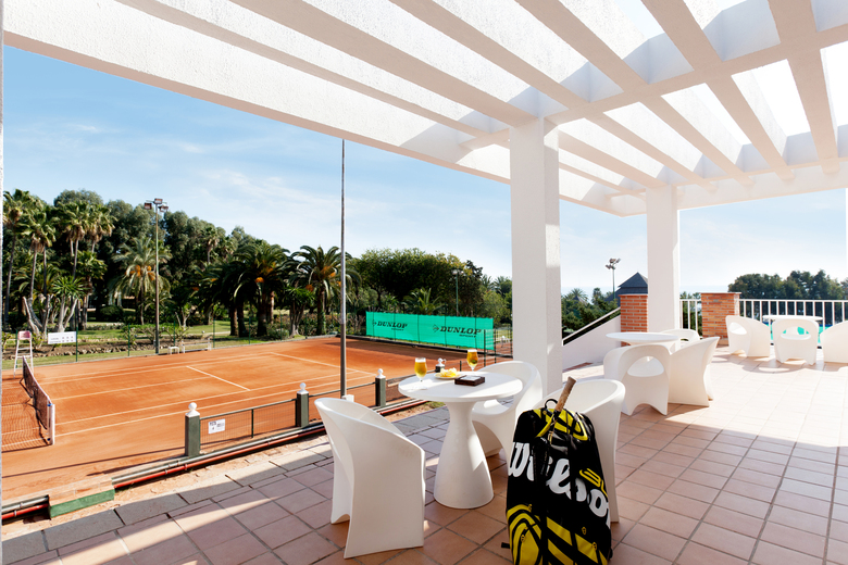 Hotel The Oasis By Don Carlos Resort