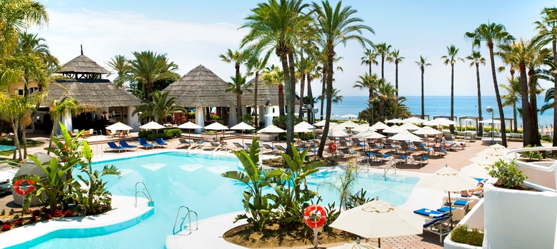 Hotel The Oasis By Don Carlos Resort