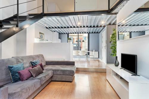 Modern And Chic Apartments In Gracia Near Parc Guell