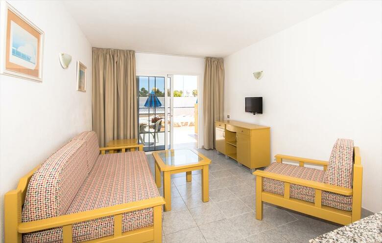 Apartamentos Bungalows Tara