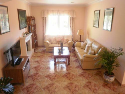 Villa Mercedes Exotica Nerja