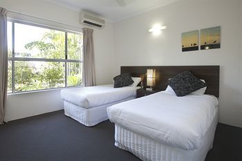 Hotel Rendezvousreefresortclarioncollection( Dpl  85117)