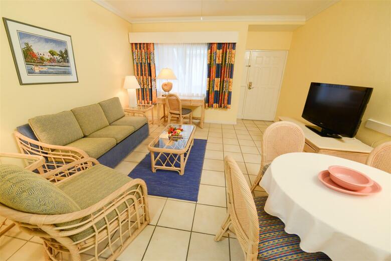 Hotel Bay View Suites Paradise Island