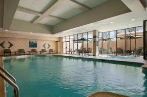 Hotel Embassy Suites Philadelphia - Airport