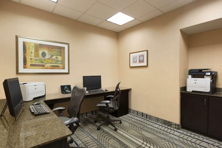 Hotel Embassy Suites Atlanta - At Centennial Olympic Park