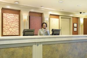Hotel Embassy Suites Atlanta - Airport
