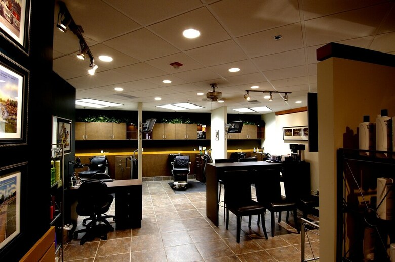 Hilton Indianapolis Hotel & Suites