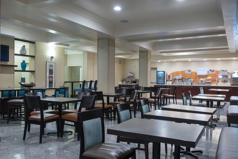 Holiday Inn Express Hotel & Suites Los Angeles Airport Hawthorne
