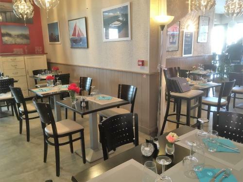 Hotel H�tel L'ostr�i