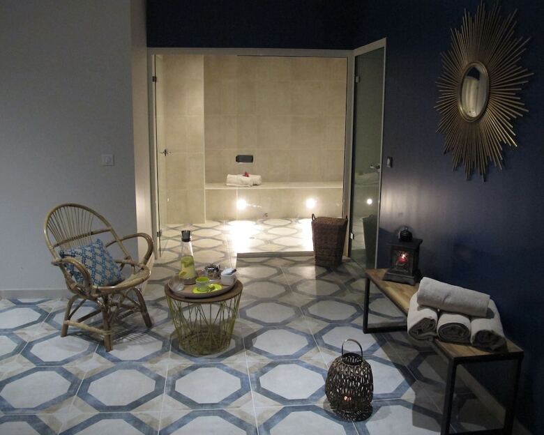 Bed & Breakfast La Cour Des Sens