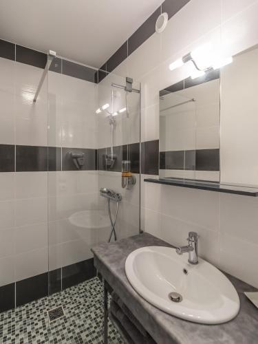 Apartamento Appart H�tel Bourgoin