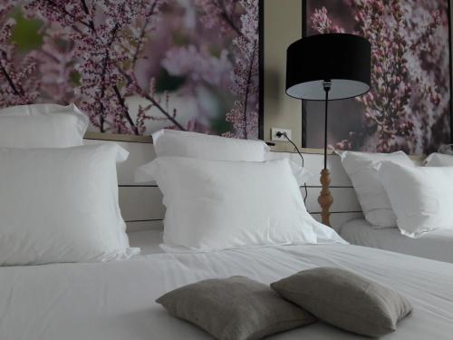 Hotel H�tel-restaurant "chez Carri�re"