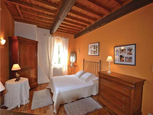 Holiday Home Quartier Charmanjon