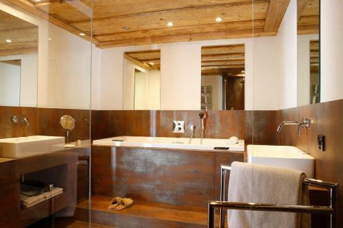 Hotel H�tel Les Servages D'armelle