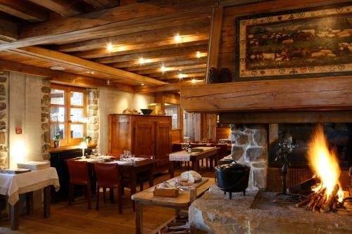 Hotel H�tel Les Servages D'armelle