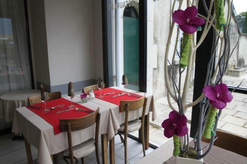 Hotel H�tel De La Grotte
