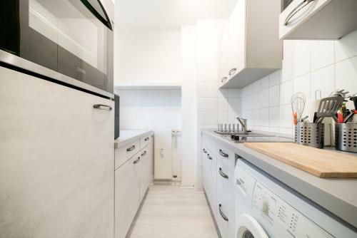 Private Apartment Alice Top (5948)