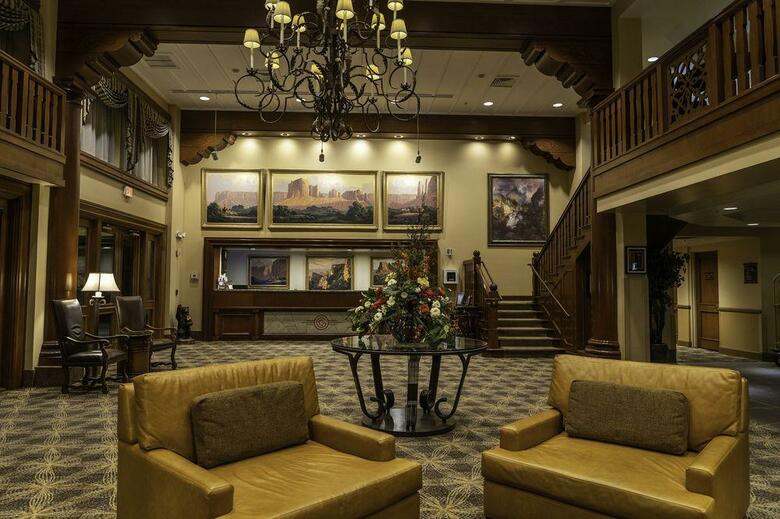 Grand Canyon Railway Hotel
