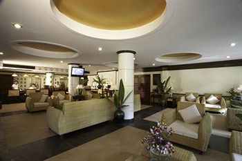 Hotel Salad Buri Resort & Spa